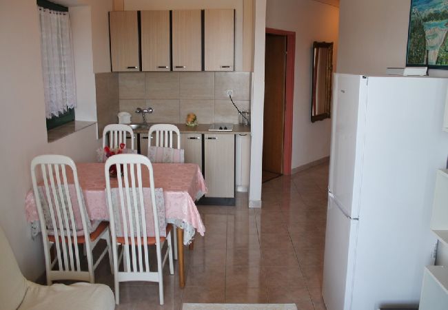 Апартаменты на Kali - Apartment in Kali with Seaview, Balcony, Air condition, WIFI (4566-3) Апартаменты на Kali - Apartment in Kali with Seaview, Balcony, Air condition, WIFI (4566-3)