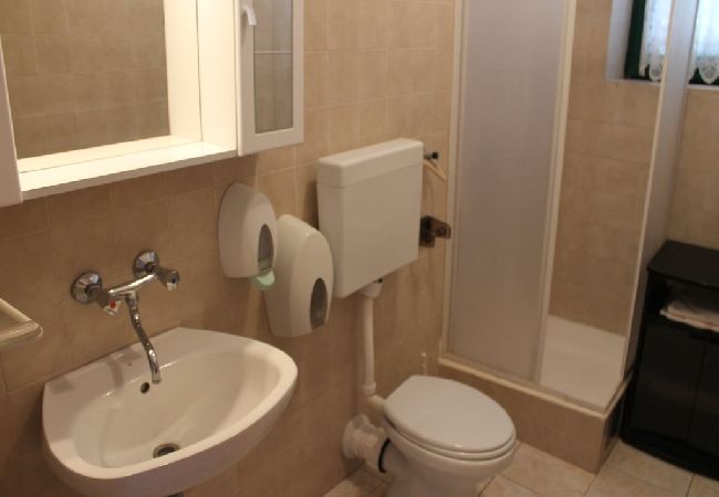 Апартаменты на Kali - Apartment in Kali with Seaview, Balcony, Air condition, WIFI (4566-3) Апартаменты на Kali - Apartment in Kali with Seaview, Balcony, Air condition, WIFI (4566-3)