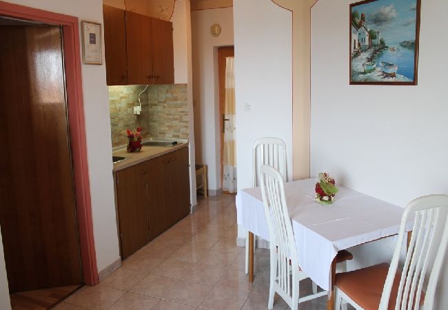 Апартаменты на Kali - Apartment in Kali with Seaview, Balcony, Air condition, WIFI (4566-6) Апартаменты на Kali - Apartment in Kali with Seaview, Balcony, Air condition, WIFI (4566-6)