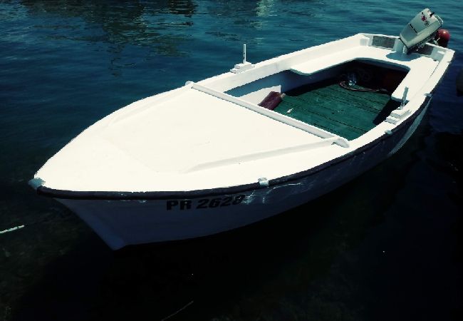 Апартаменты на Preko - Апартаменты для отдыха в Преко с террасой, кондиционером, Wi-Fi, стиральной машиной (4568-2) Апартаменты на Preko - Апартаменты для отдыха в Преко с террасой, кондиционером, Wi-Fi, стиральной машиной (4568-2)