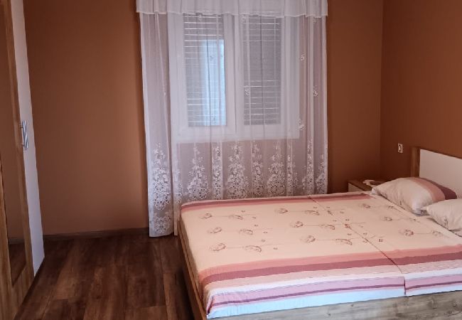 Апартаменты на Kali - Aпартамент в Кали c Вид на море, терраса, Спутниковое / кабельное телевидение, WIFI (4573-1) Апартаменты на Kali - Aпартамент в Кали c Вид на море, терраса, Спутниковое / кабельное телевидение, WIFI (4573-1)