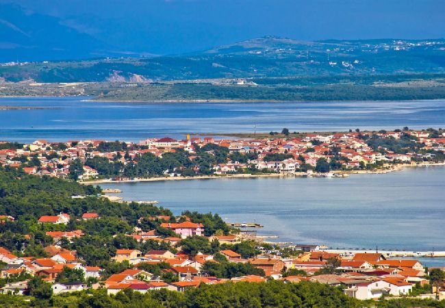 Апартаменты на Vir - Aпартамент в Вир c Вид на море, терраса, Спутниковое / кабельное телевидение, WIFI (4593-2) Апартаменты на Vir - Aпартамент в Вир c Вид на море, терраса, Спутниковое / кабельное телевидение, WIFI (4593-2)