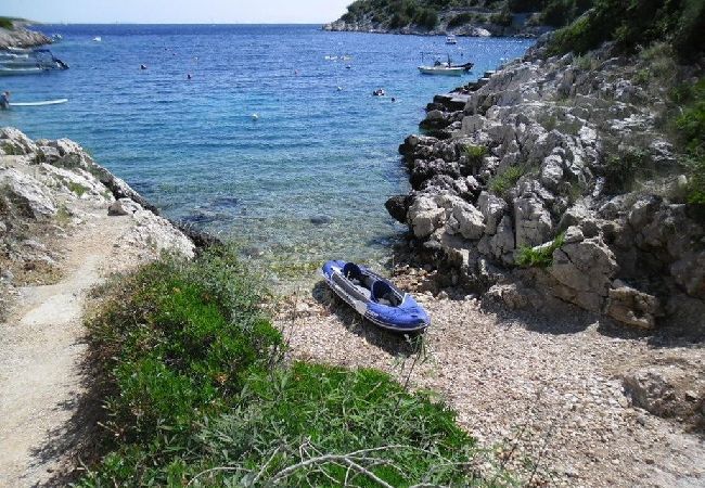 Квартира-студия на Ražanj - студио Апартамент в Ražanj c терраса, Спутниковое / кабельное телевидение, WIFI (4597-1) Квартира-студия на Ražanj - студио Апартамент в Ražanj c терраса, Спутниковое / кабельное телевидение, WIFI (4597-1)