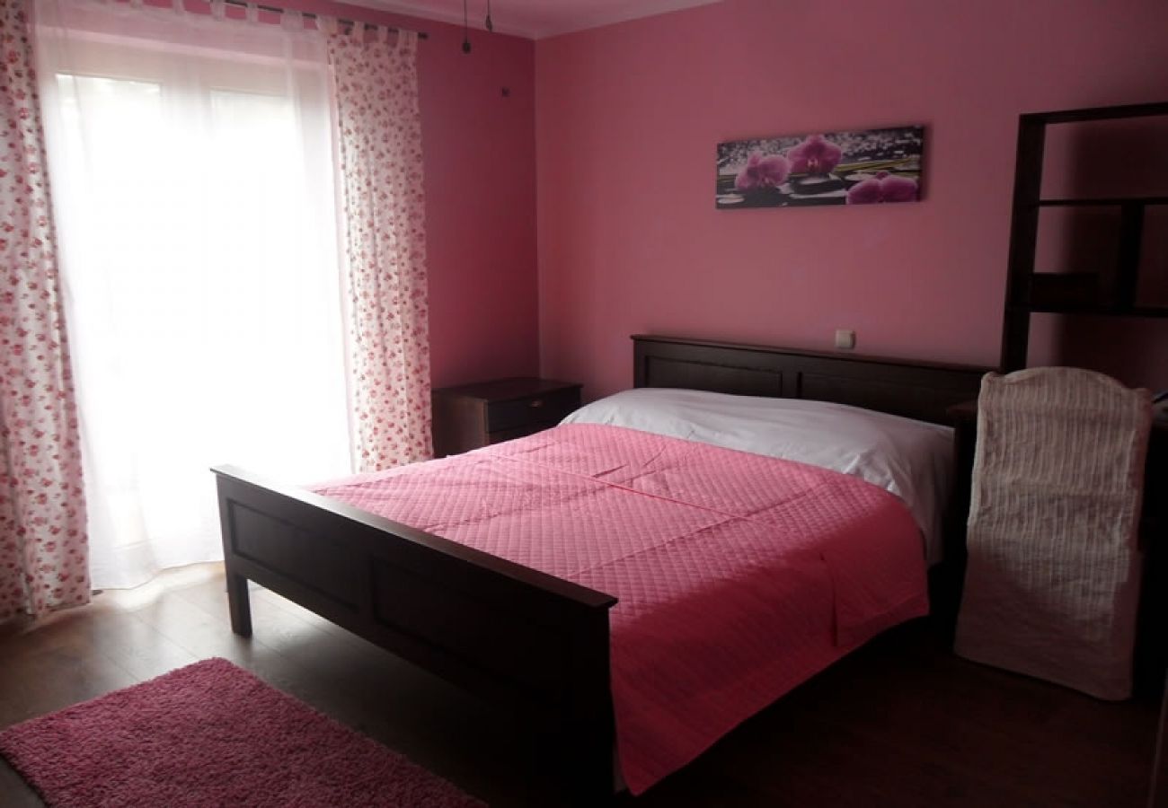 Rent by room на Palit - Комната в Palit c балкон, Спутниковое / кабельное телевидение, WIFI (4603-2)