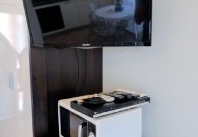 Апартаменты на Kali - Aпартамент в Кали c Вид на море, терраса, Спутниковое / кабельное телевидение, WIFI (4672-2) Апартаменты на Kali - Aпартамент в Кали c Вид на море, терраса, Спутниковое / кабельное телевидение, WIFI (4672-2)