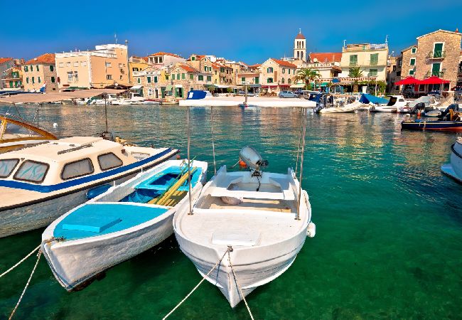 Апартаменты на Vodice - Aпартамент в Водице c Вид на море, терраса, Спутниковое / кабельное телевидение, WIFI (4727-1) Апартаменты на Vodice - Aпартамент в Водице c Вид на море, терраса, Спутниковое / кабельное телевидение, WIFI (4727-1)