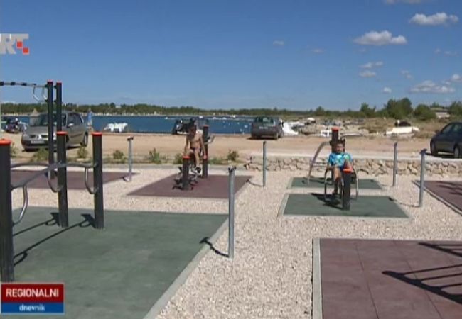 Апартаменты на Šibenik-Brodarica - Aпартамент в Brodarica c балкон, Спутниковое / кабельное телевидение, WIFI, Балкон / Терраса (4731-1) Апартаменты на Šibenik-Brodarica - Aпартамент в Brodarica c балкон, Спутниковое / кабельное телевидение, WIFI, Балкон / Терраса (4731-1)