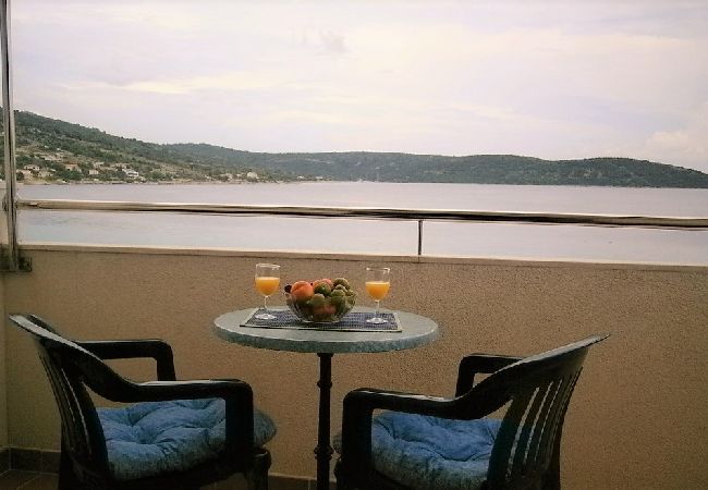 Апартаменты на Sevid - Aпартамент в Севид c Вид на море, балкон, Спутниковое / кабельное телевидение, WIFI (4755-3) Апартаменты на Sevid - Aпартамент в Севид c Вид на море, балкон, Спутниковое / кабельное телевидение, WIFI (4755-3)