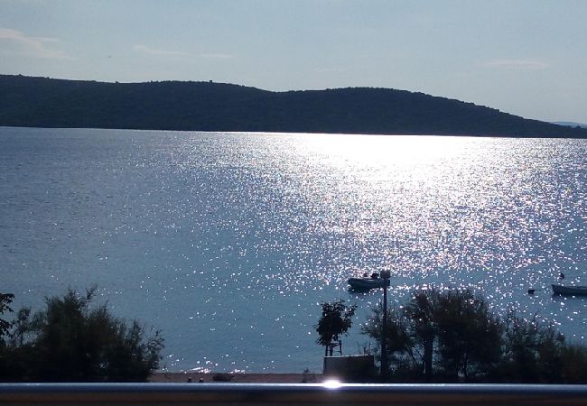 Апартаменты на Sevid - Aпартамент в Севид c Вид на море, балкон, Спутниковое / кабельное телевидение, WIFI (4755-3) Апартаменты на Sevid - Aпартамент в Севид c Вид на море, балкон, Спутниковое / кабельное телевидение, WIFI (4755-3)