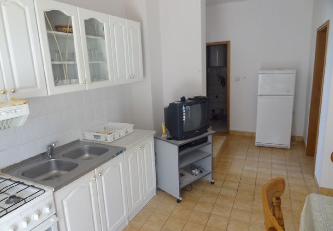 Апартаменты на Vir - Ferienwohnung in Vir mit Terrasse, Klimaanlage, W-LAN, Waschmaschine (4776-1) Апартаменты на Vir - Ferienwohnung in Vir mit Terrasse, Klimaanlage, W-LAN, Waschmaschine (4776-1)
