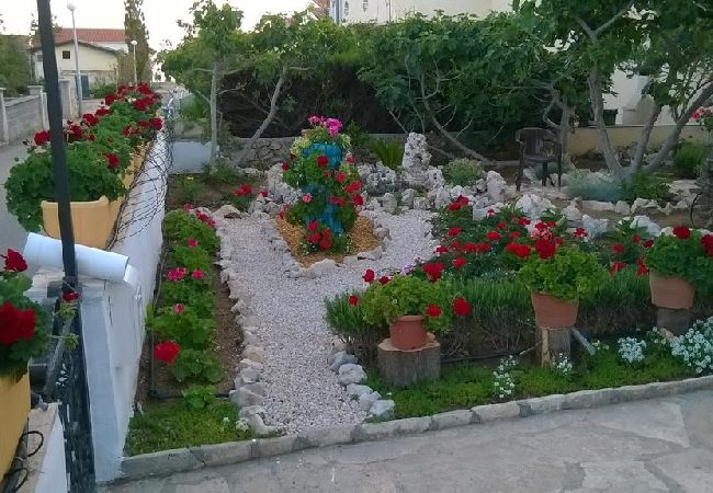 Апартаменты на Vir - Ferienwohnung in Vir mit Terrasse, Klimaanlage, W-LAN, Waschmaschine (4776-2) Апартаменты на Vir - Ferienwohnung in Vir mit Terrasse, Klimaanlage, W-LAN, Waschmaschine (4776-2)