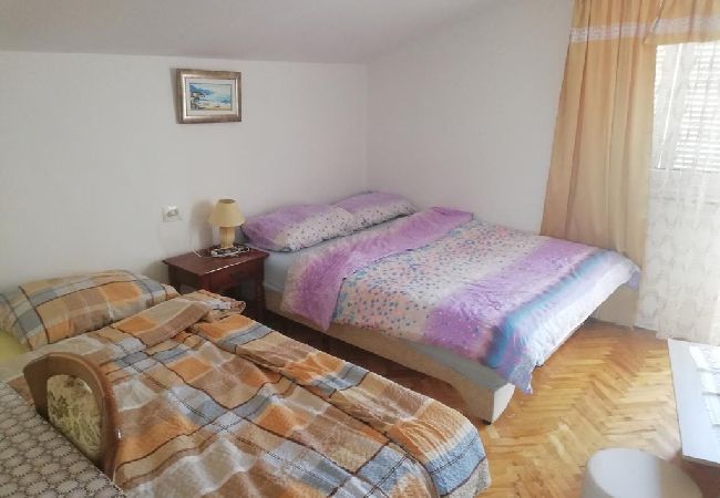 Квартира-студия на Vir - Studioapartment in Vir mit Balkon, Klimaanlage, W-LAN, Waschmaschine (4776-3) Квартира-студия на Vir - Studioapartment in Vir mit Balkon, Klimaanlage, W-LAN, Waschmaschine (4776-3)