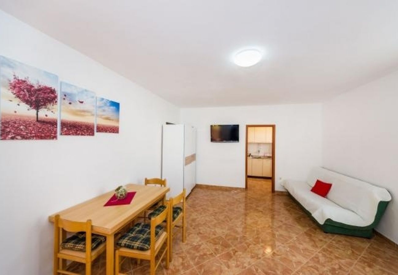 Апартаменты на Zaton - Ferienwohnung in Zaton (Zadar) mit Terrasse, Klimaanlage, W-LAN, Waschmaschine (4814-5)