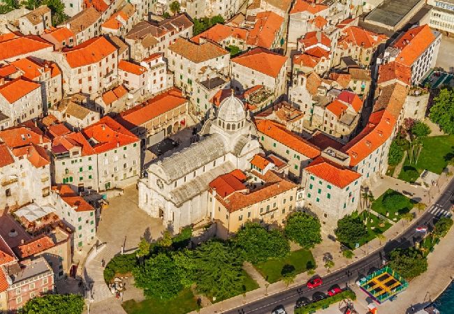 Rent by room на Vodice - Комната в Водице c балкон, Спутниковое / кабельное телевидение, WIFI (4826-1) Rent by room на Vodice - Комната в Водице c балкон, Спутниковое / кабельное телевидение, WIFI (4826-1)