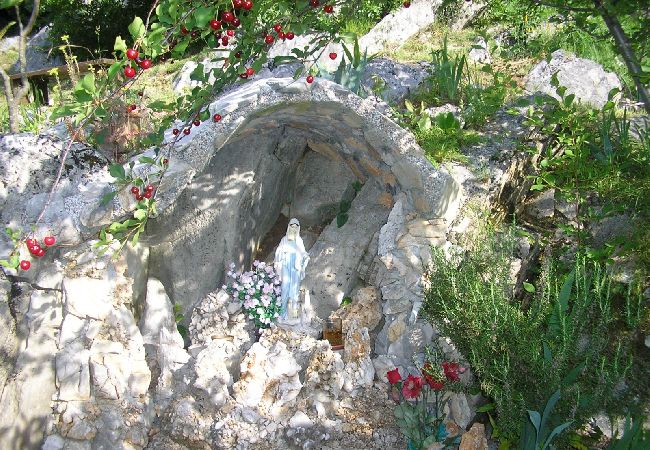 Апартаменты на Icici - Apartment in Ičići with Seaview, Terrace, WIFI (4870-1) Апартаменты на Icici - Apartment in Ičići with Seaview, Terrace, WIFI (4870-1)