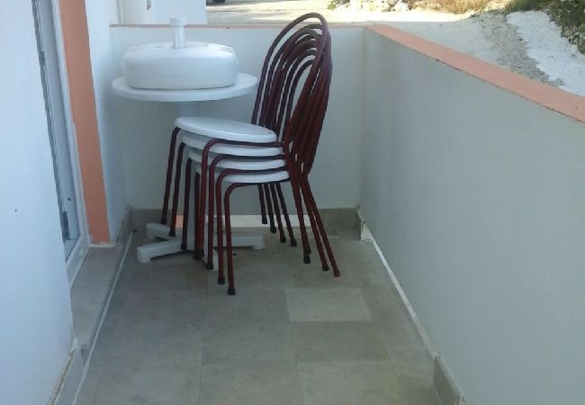 Апартаменты на Metajna - Aпартамент в Metajna c балкон, Спутниковое / кабельное телевидение, WIFI (4890-3) Апартаменты на Metajna - Aпартамент в Metajna c балкон, Спутниковое / кабельное телевидение, WIFI (4890-3)