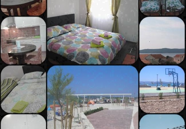 Апартаменты на Šibenik-Brodarica - Aпартамент в Brodarica c Вид на море, балкон, Спутниковое / кабельное телевидение, WIFI (4731-5) Апартаменты на Šibenik-Brodarica - Aпартамент в Brodarica c Вид на море, балкон, Спутниковое / кабельное телевидение, WIFI (4731-5)