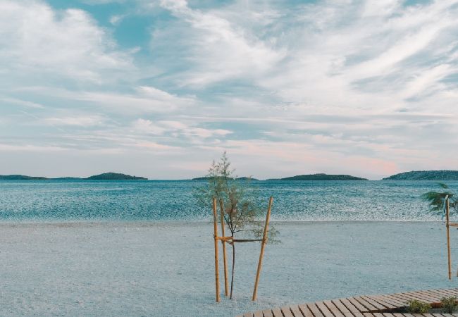 Апартаменты на Šibenik-Brodarica - Aпартамент в Brodarica c Вид на море, балкон, Спутниковое / кабельное телевидение, WIFI (4731-5) Апартаменты на Šibenik-Brodarica - Aпартамент в Brodarica c Вид на море, балкон, Спутниковое / кабельное телевидение, WIFI (4731-5)