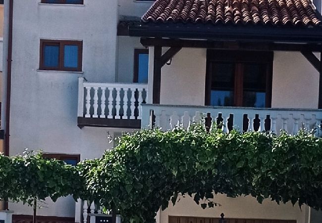 Апартаменты на Štinjan - Aпартамент в Štinjan c Вид на море, терраса, Спутниковое / кабельное телевидение, WIFI (5018-1) Апартаменты на Štinjan - Aпартамент в Štinjan c Вид на море, терраса, Спутниковое / кабельное телевидение, WIFI (5018-1)