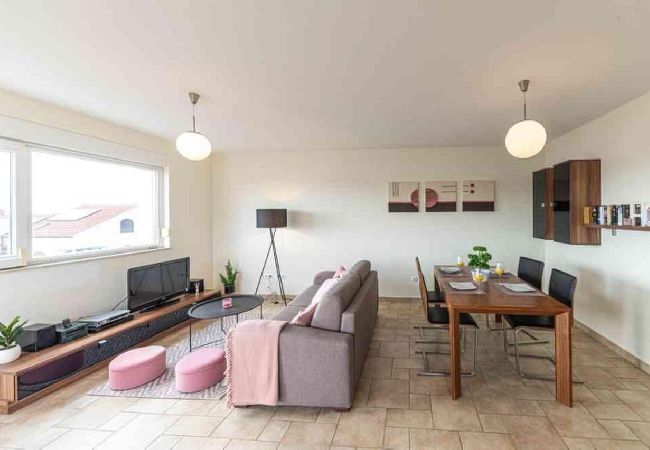 Апартаменты на Okrug Gornji - Aпартамент в Округ Горњи c Вид на море, терраса, Спутниковое / кабельное телевидение, WIFI (5051-2) Апартаменты на Okrug Gornji - Aпартамент в Округ Горњи c Вид на море, терраса, Спутниковое / кабельное телевидение, WIFI (5051-2)