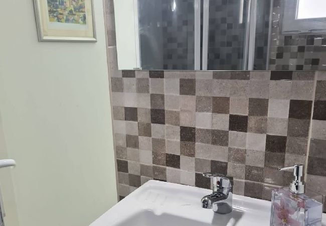 Апартаменты на Privlaka - Apartment in Privlaka with Seaview, Terrace, Air condition, WIFI (3591-3) Апартаменты на Privlaka - Apartment in Privlaka with Seaview, Terrace, Air condition, WIFI (3591-3)