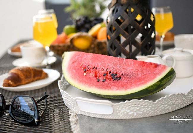 Апартаменты на Okrug Gornji - Aпартамент в Округ Горњи c терраса, Спутниковое / кабельное телевидение, WIFI, Балкон / Терраса (5070-1) Апартаменты на Okrug Gornji - Aпартамент в Округ Горњи c терраса, Спутниковое / кабельное телевидение, WIFI, Балкон / Терраса (5070-1)