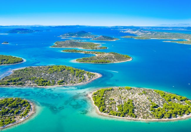 Апартаменты на Vodice - Aпартамент в Водице c Вид на море, балкон, Спутниковое / кабельное телевидение, WIFI (612-4) Апартаменты на Vodice - Aпартамент в Водице c Вид на море, балкон, Спутниковое / кабельное телевидение, WIFI (612-4)