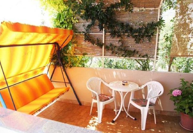 Апартаменты на Duce - Квартира в Дуче с видом на море, террасой, кондиционером, Wi-Fi (5128-2) Апартаменты на Duce - Квартира в Дуче с видом на море, террасой, кондиционером, Wi-Fi (5128-2)