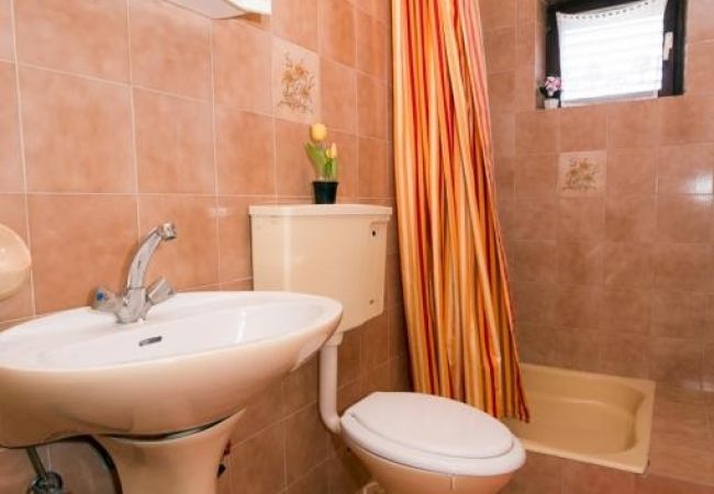 Апартаменты на Duce - Aпартамент в Duće c Вид на море, балкон, Спутниковое / кабельное телевидение, WIFI (5146-1) Апартаменты на Duce - Aпартамент в Duće c Вид на море, балкон, Спутниковое / кабельное телевидение, WIFI (5146-1)