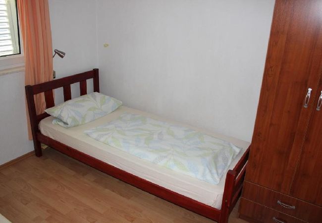 Апартаменты на Rogoznica - Ferienwohnung in Rogoznica mit Meerblick, Balkon, Klimaanlage, W-LAN (5148-4) Апартаменты на Rogoznica - Ferienwohnung in Rogoznica mit Meerblick, Balkon, Klimaanlage, W-LAN (5148-4)