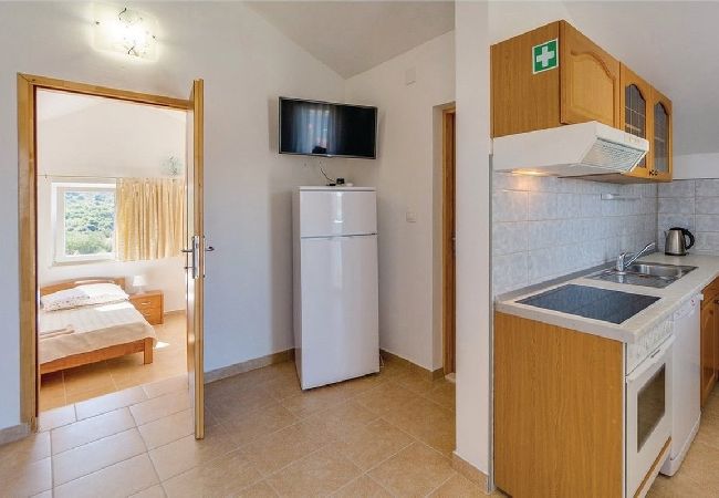 Апартаменты на Ražanj - Ferienwohnung in Ražanj mit Meerblick, Terrasse, Klimaanlage, W-LAN (4773-3) Апартаменты на Ražanj - Ferienwohnung in Ražanj mit Meerblick, Terrasse, Klimaanlage, W-LAN (4773-3)
