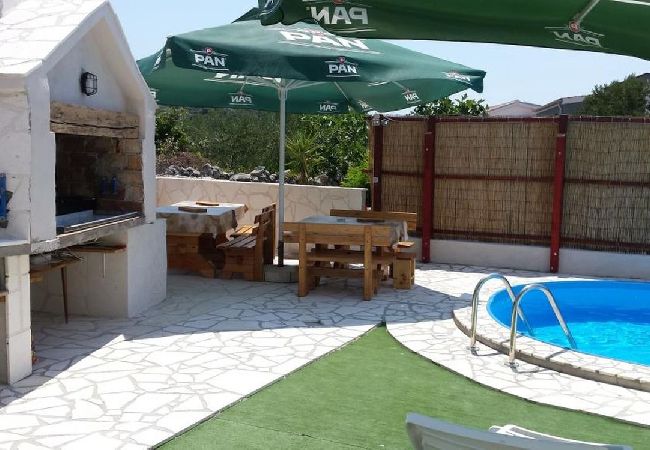 Апартаменты на Ražanj - Ferienwohnung in Ražanj mit Terrasse, Klimaanlage, W-LAN, Waschmaschine (4773-4) Апартаменты на Ražanj - Ferienwohnung in Ražanj mit Terrasse, Klimaanlage, W-LAN, Waschmaschine (4773-4)