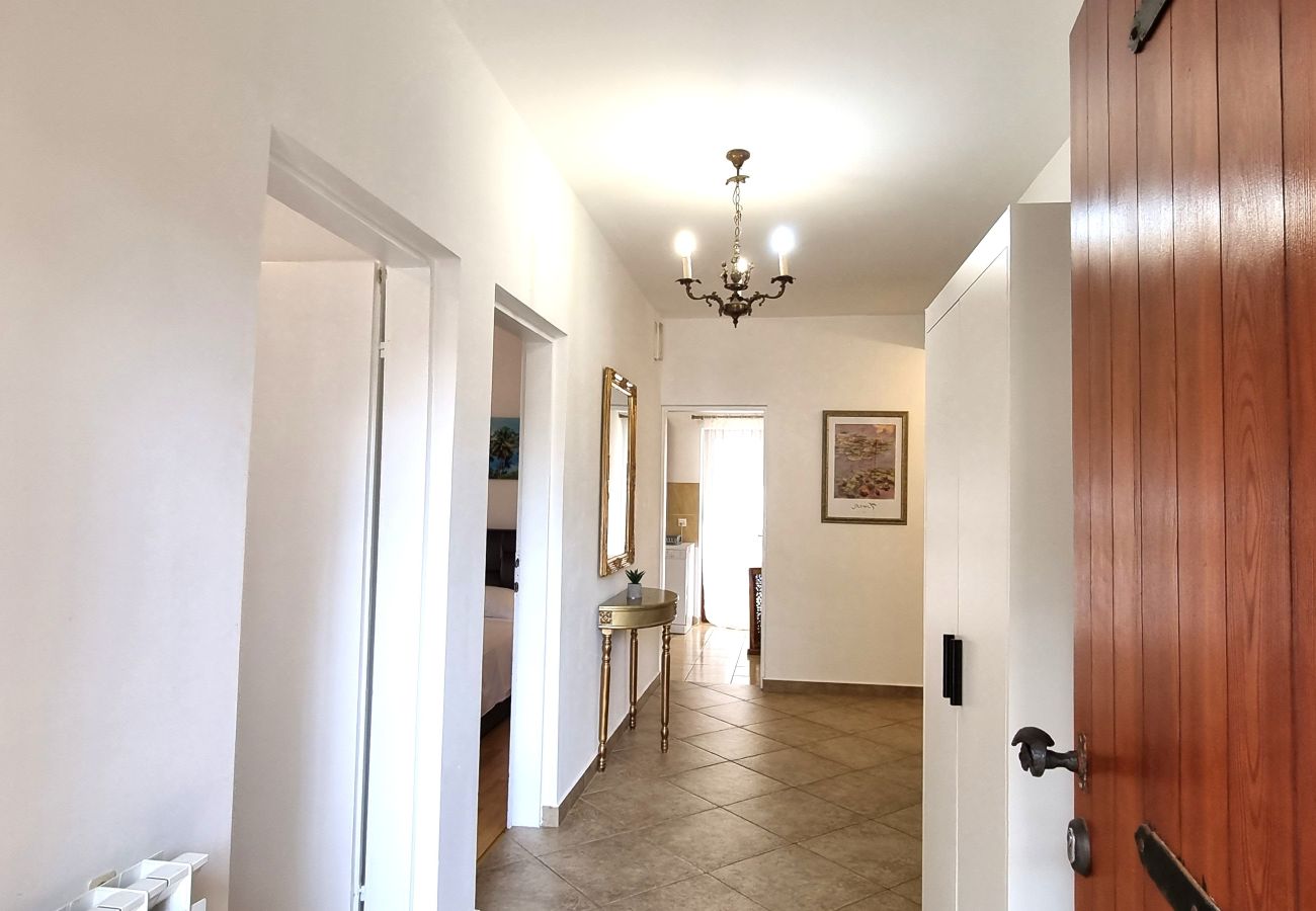 Апартаменты на Privlaka - Apartment 5237-1 for 6+1 Pers. in Privlaka