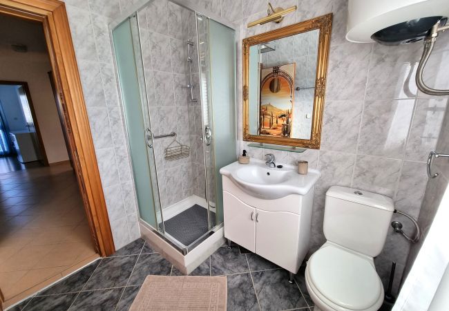 Апартаменты на Privlaka - Apartment 5237-2 for 6+1 Pers. in Privlaka Апартаменты на Privlaka - Apartment 5237-2 for 6+1 Pers. in Privlaka