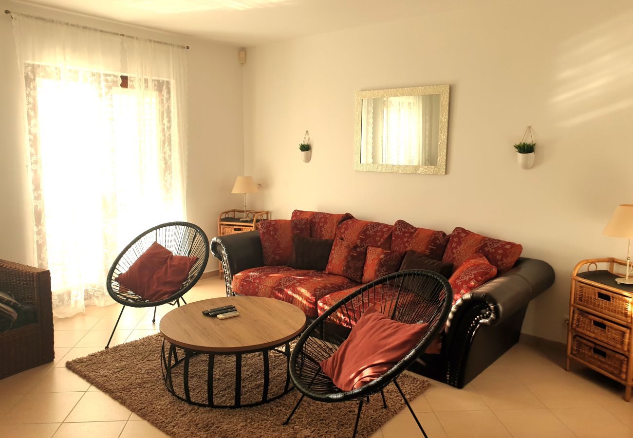 Апартаменты на Privlaka - Apartment 5237-2 for 6+1 Pers. in Privlaka