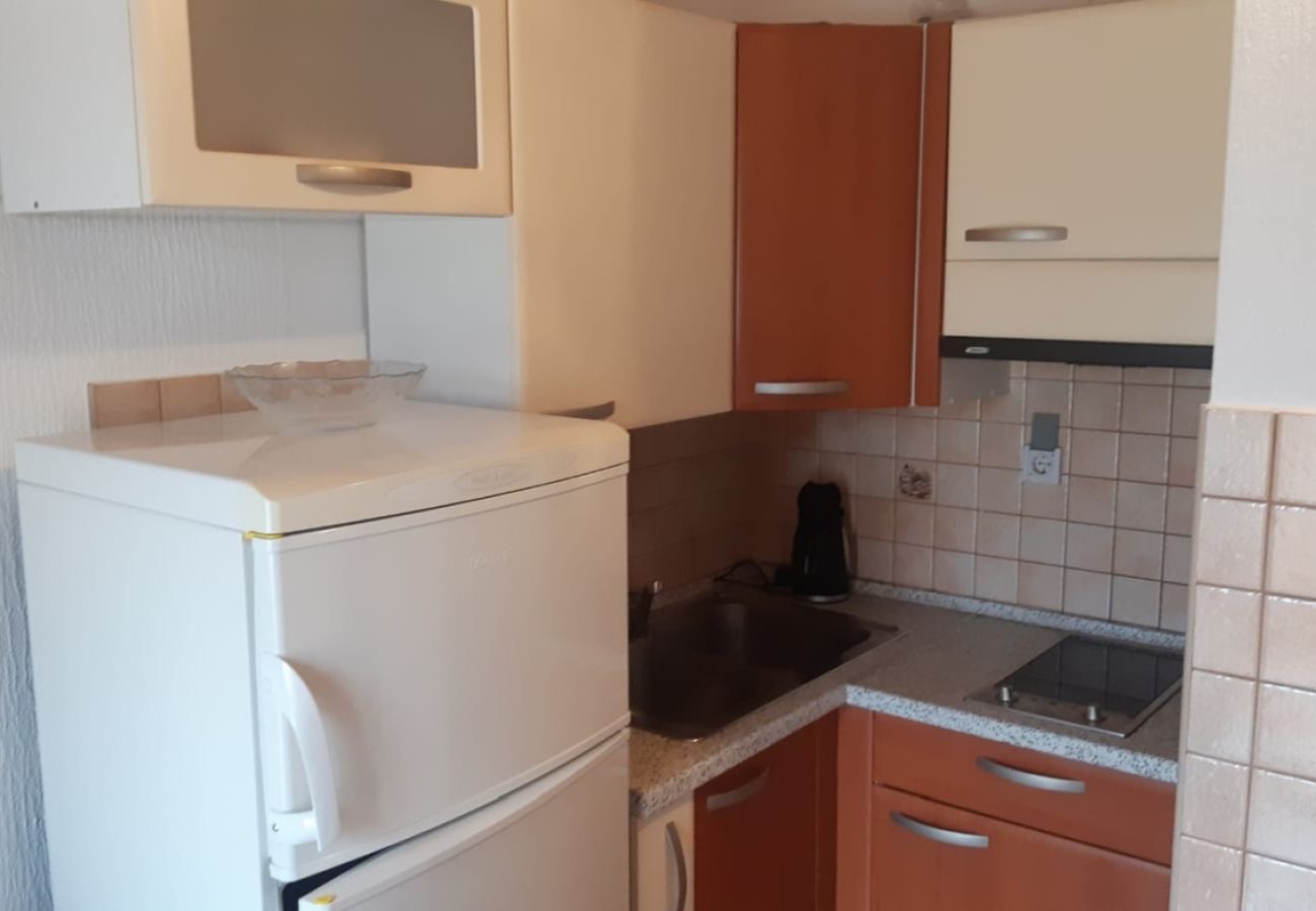 Апартаменты на Lopar - Ferienwohnung in Lopar 5241-4