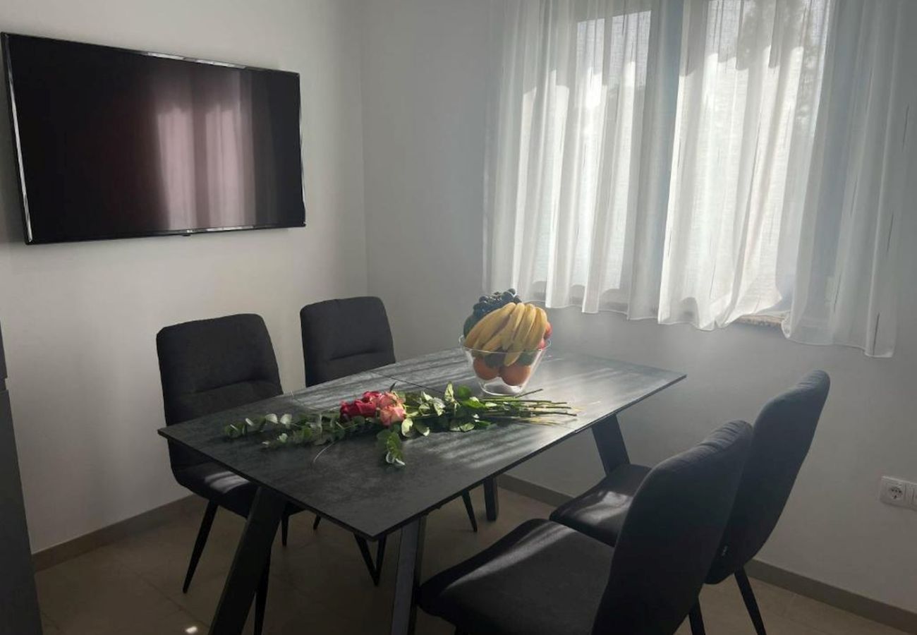 Апартаменты на Nin - Aпартамент в Zaton (Zadar) c терраса, Спутниковое / кабельное телевидение, WIFI, Балкон  (4141-11)