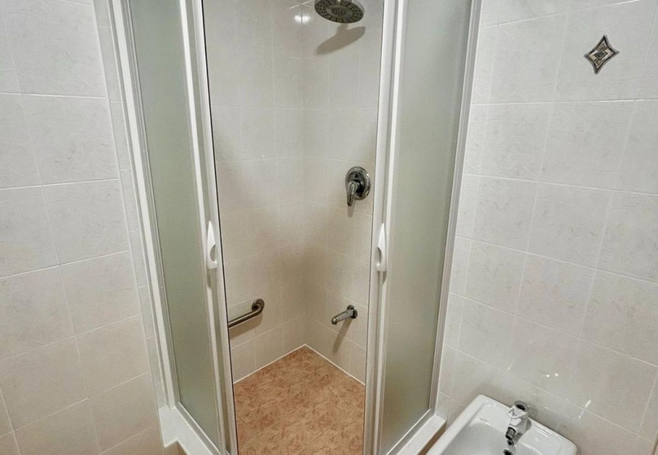 Rent by room на Medulin - Room 5216-7 for 2 Pers. in Medulin 