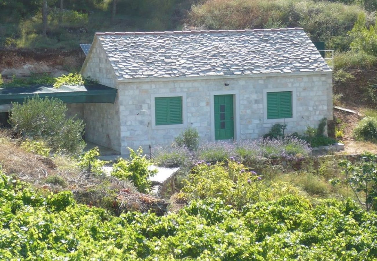 Ferienhaus in Murvica - Robinsonhaus in Murvica mit Meerblick, Terrasse (18-1)