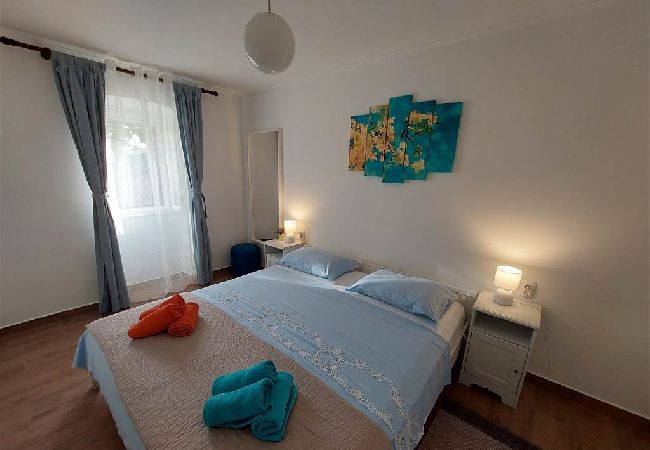 Ferienhaus in Miholašcica - Ferienhaus in Miholaščica mit Terrasse, Klimaanlage, W-LAN (66-1) Ferienhaus in Miholašcica - Ferienhaus in Miholaščica mit Terrasse, Klimaanlage, W-LAN (66-1)