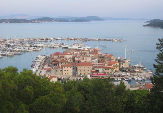Studio in Tribunj - Studioapartment in Tribunj mit Meerblick, Balkon, Klimaanlage, W-LAN (68-1) Studio in Tribunj - Studioapartment in Tribunj mit Meerblick, Balkon, Klimaanlage, W-LAN (68-1)