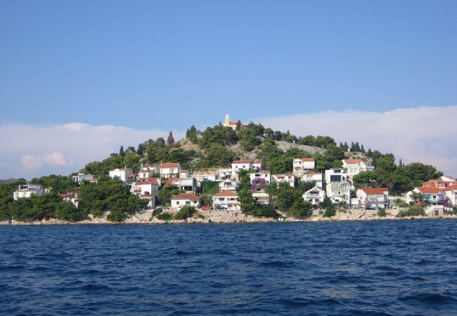 Studio in Tribunj - Studioapartment in Tribunj mit Meerblick, Balkon, Klimaanlage, W-LAN (68-1) Studio in Tribunj - Studioapartment in Tribunj mit Meerblick, Balkon, Klimaanlage, W-LAN (68-1)
