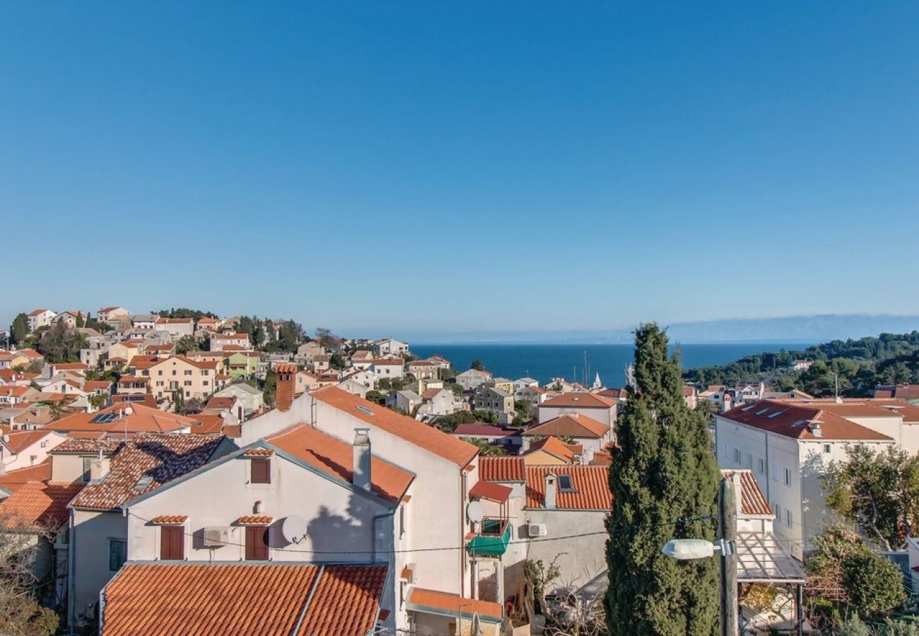 Ferienwohnung in Mali Lošinj - Ferienwohnung in Mali Lošinj mit Balkon, Klimaanlage, W-LAN (72-1)