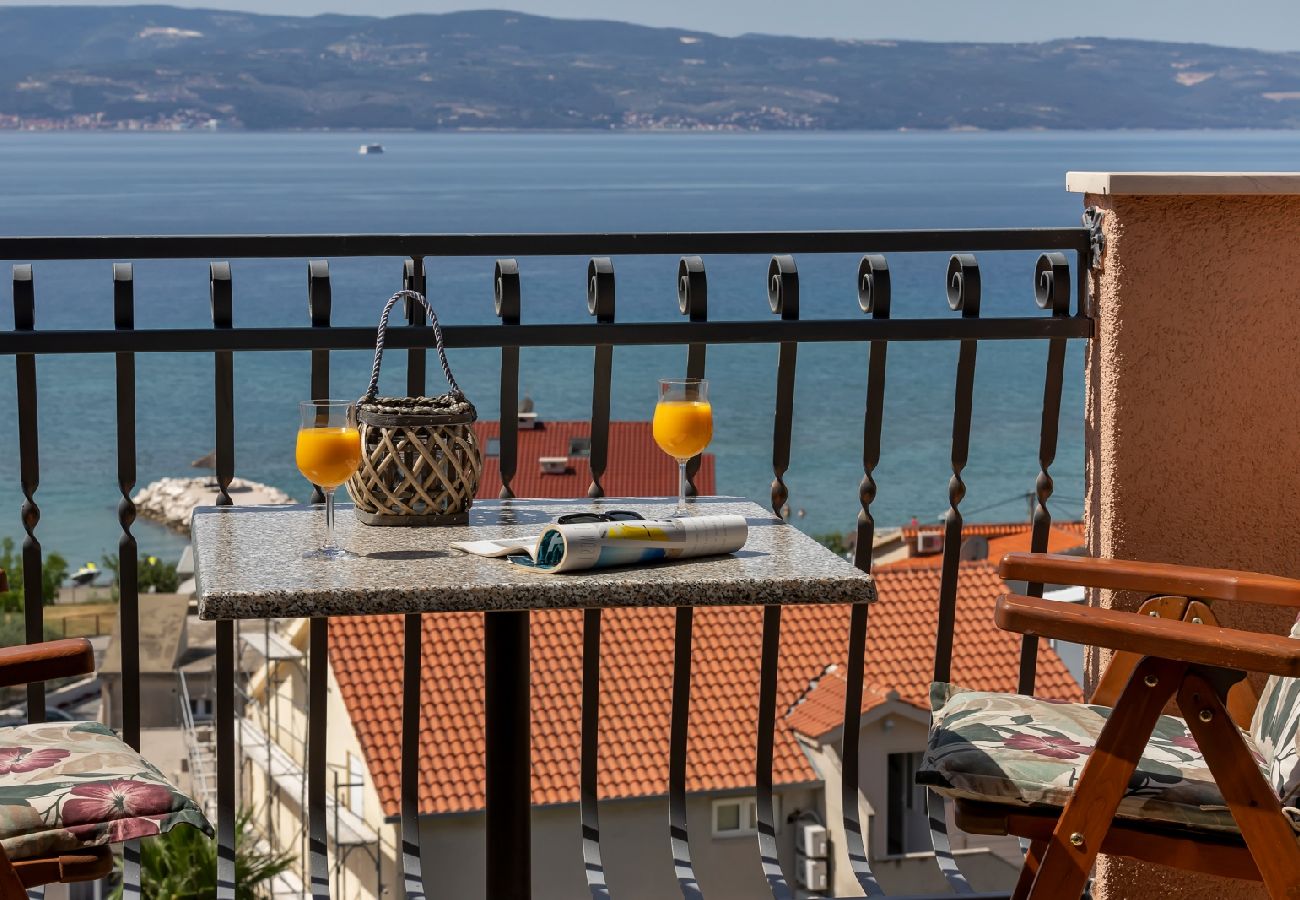 Zimmeranmietung in Duce - Zimmer in Duće mit Meerblick, Balkon, Klimaanlage, W-LAN (79-8)