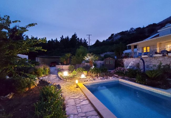 Ferienwohnung in Orebic - Ferienwohnung in Orebić mit Meerblick, Terrasse, Klimaanlage, W-LAN (114-1) Ferienwohnung in Orebic - Ferienwohnung in Orebić mit Meerblick, Terrasse, Klimaanlage, W-LAN (114-1)