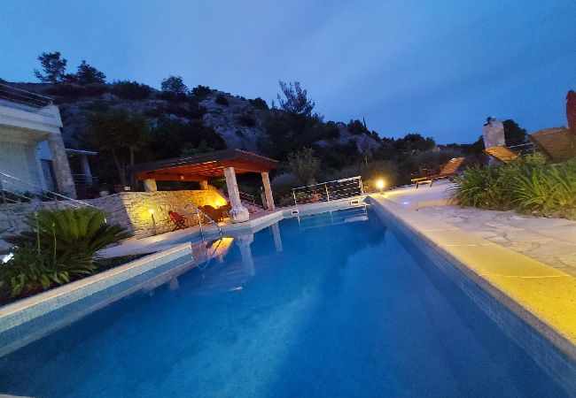 Ferienwohnung in Orebic - Ferienwohnung in Orebić mit Meerblick, Terrasse, Klimaanlage, W-LAN (114-2) Ferienwohnung in Orebic - Ferienwohnung in Orebić mit Meerblick, Terrasse, Klimaanlage, W-LAN (114-2)