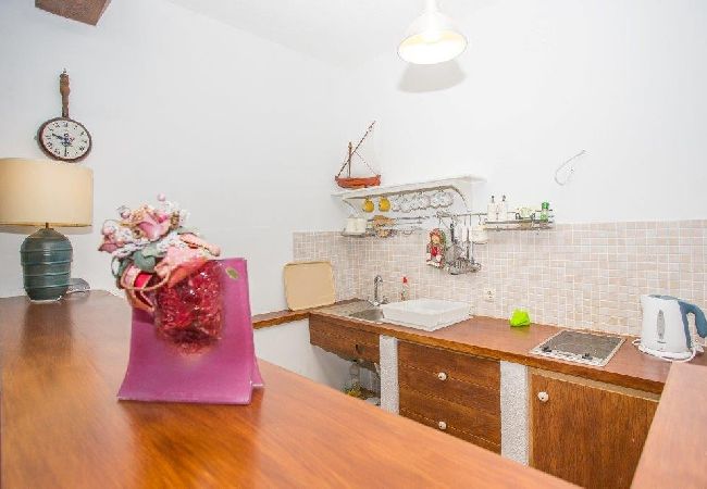 Studio in Orebic - Studioapartment in Orebić mit Meerblick, Terrasse, Klimaanlage, W-LAN (114-3) Studio in Orebic - Studioapartment in Orebić mit Meerblick, Terrasse, Klimaanlage, W-LAN (114-3)