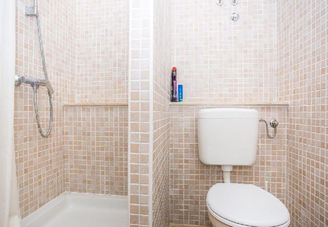 Studio in Orebic - Studioapartment in Orebić mit Meerblick, Terrasse, Klimaanlage, W-LAN (114-3) Studio in Orebic - Studioapartment in Orebić mit Meerblick, Terrasse, Klimaanlage, W-LAN (114-3)