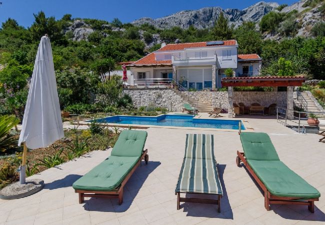 Studio in Orebic - Studioapartment in Orebić mit Meerblick, Terrasse, Klimaanlage, W-LAN (114-3) Studio in Orebic - Studioapartment in Orebić mit Meerblick, Terrasse, Klimaanlage, W-LAN (114-3)