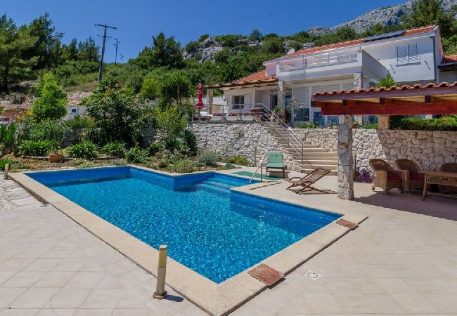 Studio in Orebic - Studioapartment in Orebić mit Meerblick, Terrasse, Klimaanlage, W-LAN (114-3) Studio in Orebic - Studioapartment in Orebić mit Meerblick, Terrasse, Klimaanlage, W-LAN (114-3)